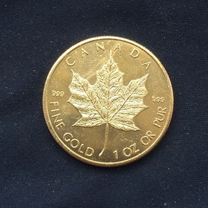 Canadian Maple *1979* Elizabeth 11 - Gold Plated / Canadian Coins