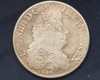 Historical Louis X1V *1690* Ecu Aux 8L - Paris / French Coins / Restrike