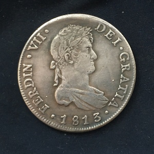 Fernando V11 *1813* 8 Reales - Spanish Colonies / Mexico / Restrike