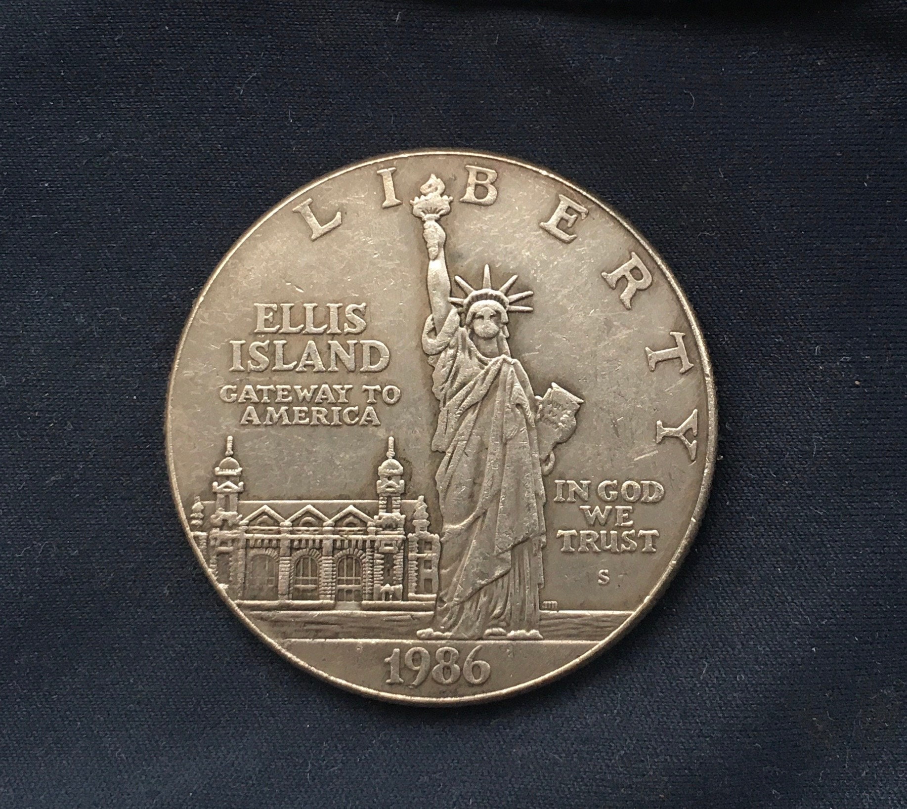 Liberty one dollar in god we trust coin - Etsy 日本