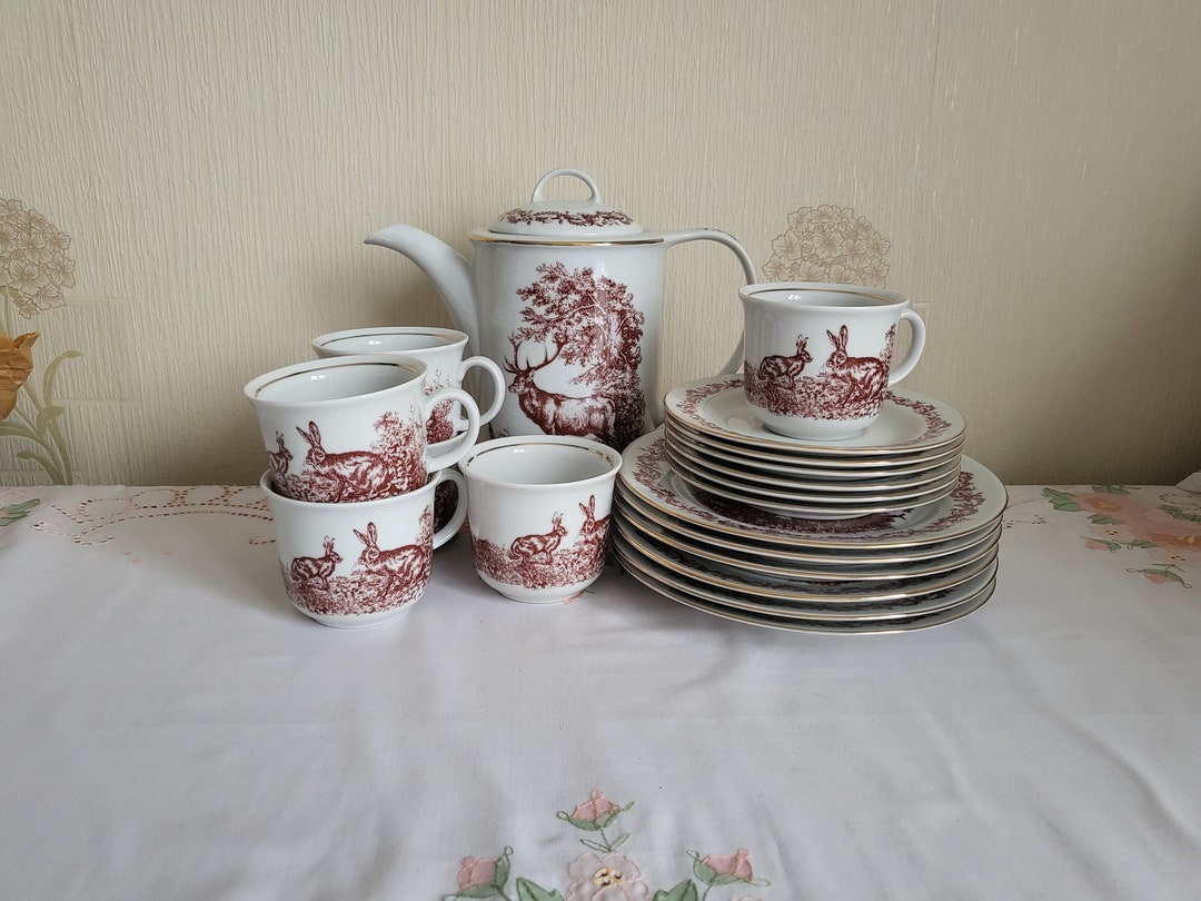 RARE Vintage Jlmenau Graf Von Henneberg German Porzellan Forest