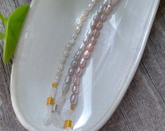 PERLINI - handgemachte Brillenkette - natürliche Süßwasserperlen - Perlenkette - natürliche Süßwasserperlen - trendige handgefertigte Brillenkette
