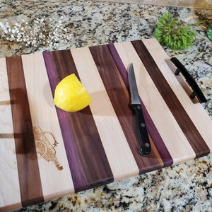 Wooden Charcuterie Board; Wood Serving Tray With Handles; Wood Cutting Board, Laser Engraved Wine Bottle. Size 15 1/2"x 11 1/2"x 3/4"