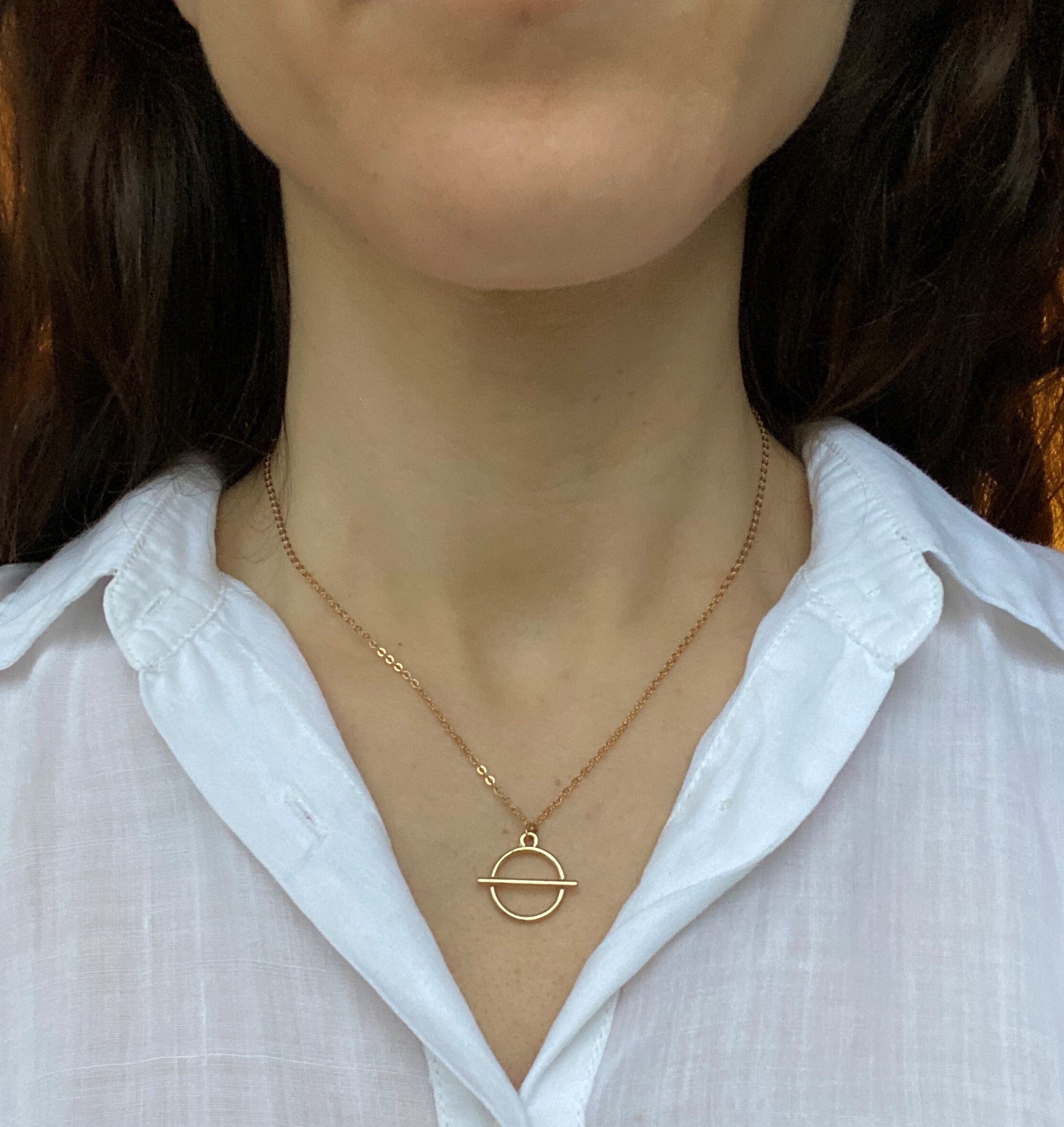 Circle and 2024 line necklace