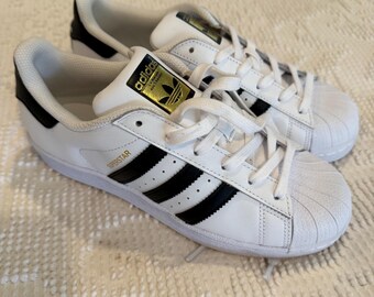 adidas gazelle silver green womens adidas Superstar II Shoes White 6