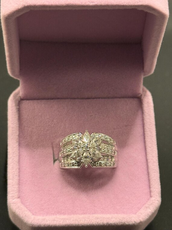 Simulation diamond ring with platinum clad sterli… - image 5