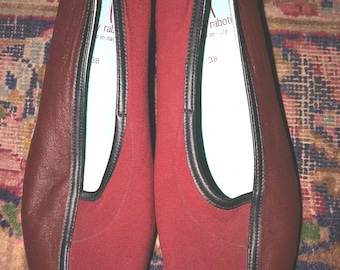 Thierry Rabotin Burgundy Leather Flats - Euro Size 38