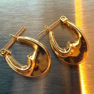 Vintage 14k Gold Oval Hoop Earrings, .96 grams image 1