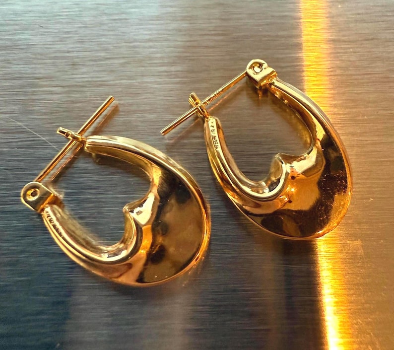 Vintage 14k Gold Oval Hoop Earrings, .96 grams image 1