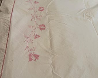 アンティーク　シーツ　リネン　刺繍　大判 豪華なアンティークリネンキングサイズ寝具セット（刺繍入り枕カバーと