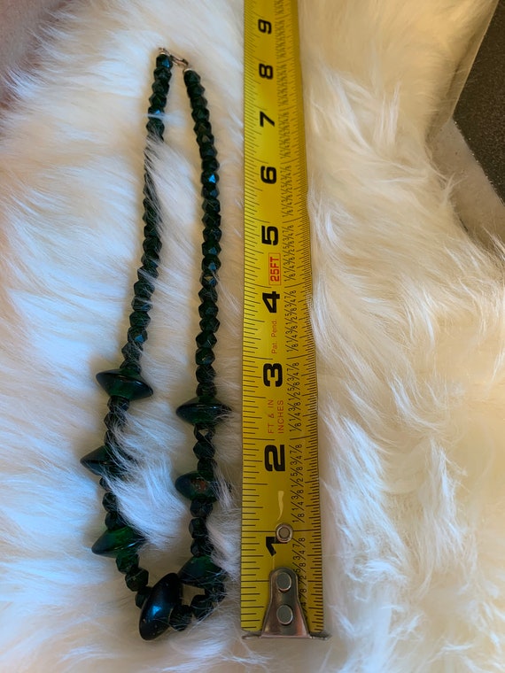 Vintage Green Glass Bead Choker - image 4