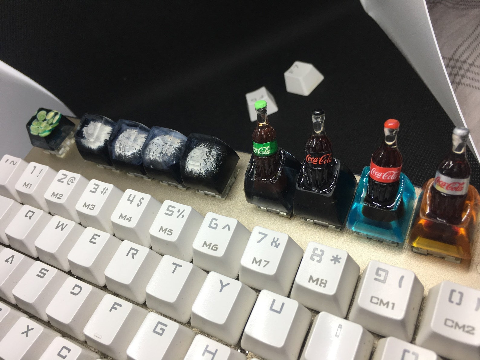 Suitable for Cherry R4 Keycaps Esc Keycaps Resin Keycaps Volcano Snow ...