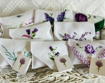 Lavender and White Vintage Hankie Drawer Sachets, Lavender Scented Gift, Bridal Party Gift, Scottish Thistle Sachets, Aromatherapy Gift