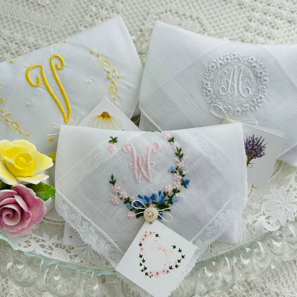 Elegant Initital Sachets Made From Vintage Hankies, Lavender Scented Monogramed Sachets, Mother's Day Gift, Shower Favor, Feminine Gift