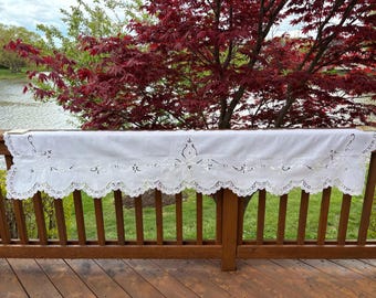 Vintage White Window Valance, Cotton With Lace and Cutwork Embroidery, 82 X 17 Inches
