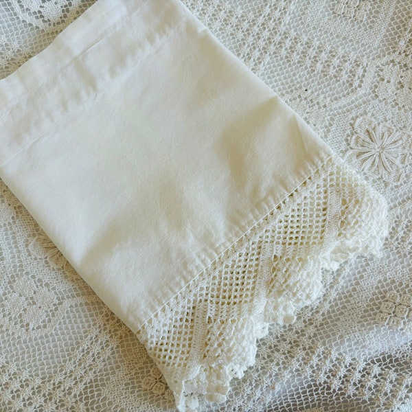 Vintage White Cotton Window Valance With a 2 1/2 Inch Crochet Border, 64 X 12 Inches, Classic Crisp Lacy Valance, Small Window Valance