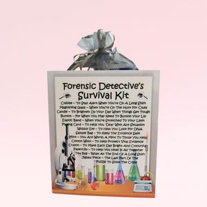 Kit de survie pour détective médicolégal ~ alternative amusante pour le cadeau et la carte | Cadeau d'anniversaire | Cartes de voeux | Cadeau personnalisé