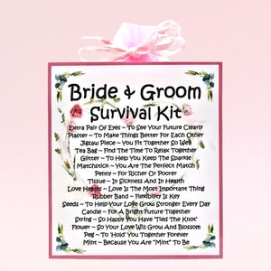 Kit de supervivencia para novios (rosa): regalo de boda único, divertido y novedoso, recuerdo, tarjetas de felicitación y regalo personalizado para recién casados
