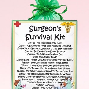 Kit de sobrevivência do cirurgião ~ Presente de novidade divertido e alternativa de cartão | Presente de aniversário | Cartões comemorativos | Presente de agradecimento personalizado para um cirurgião