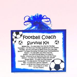 Survivalkit voetbalcoach (blauw) ~ Leuk nieuwigheidscadeau en -kaart | Verjaardagscadeau | Wenskaarten | Bedankt voor een voetbalcoach