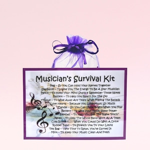 Musiker Survival Kit ~ Lustiges Geschenk & Kartenalternative | Geburtstagsgeschenk | Grußkarten | Personalisiertes Geschenk für einen Musiker