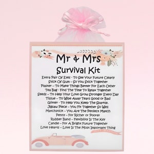 Kit di sopravvivenza Mr & Mrs rosa ~ Regalo di nozze unico e divertente, originale e ricordo / Unione civile / Regalo personalizzato per sposi novelli