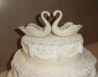 Irish Dresden Porcelain Lace Loving Swans Figurine, Vintage Swan