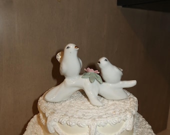 Irish Dresden Porcelain Lace Loving Swans Figurine, Vintage Swan