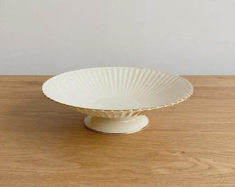 Vintage Lenox Ivory Gold Trim Fluted Pedestal Centerpiece Bowl 10.5" Ribbed USA