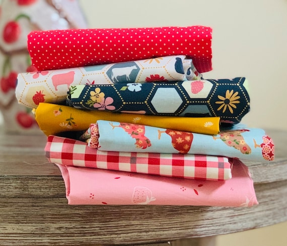 Sunshine & Chamomile Fat Quarter Bundle Sunshine & Chamomile Fat Quarter Bundle