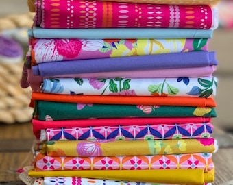 Summer brights - splendid by Gabrielle  Neil plus other prints and solids - 19 piece FQ bundle - AGF solids
