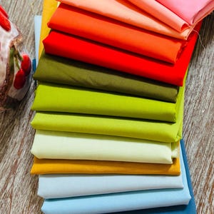 Summer AGF blenders | Fat quarters bundles 13 fabrics | Fast shipping | Pure solids | curated bundle