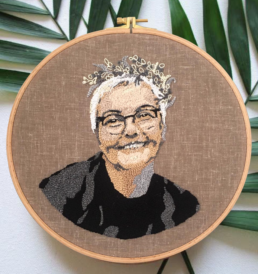 Customized Portrait With Embroidery Mom Portrait Gift Family Etsy