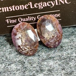 21 x 15,5 x 3 mm, robijnrode edelsteen roze snedes, zilverglanzend robijnpaar, rode robijn gefacetteerde edelsteen, natuurlijk robijnpaar ster edelsteenwinkel