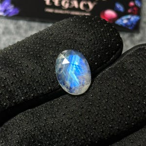 Cabochon regenboogmaansteen: AAA gefacetteerde ovale edelsteen, AFMETING: 20 x 15 x 4,5 mm