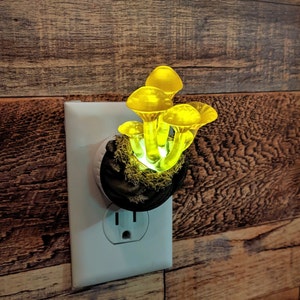 Golden Mushrooms Night light | Cottagecore | Fantasy Decoration