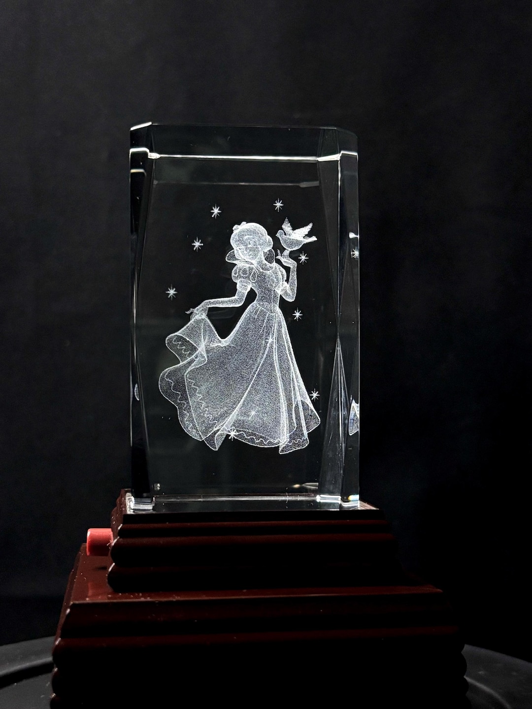 Vintage Etched 3D Crystal Glass Paperweight - Snow White Design - Gift ...