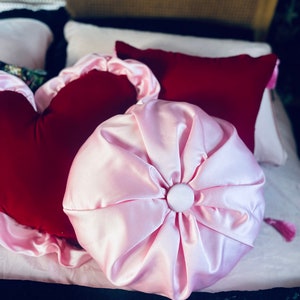 Vintage Art Deco Style Handmade Satin Pink    Circle Pillow, Throw Pillow, Pink Round Cushion, Pin Cushion, Boudoir Pillow, Old Hollywood