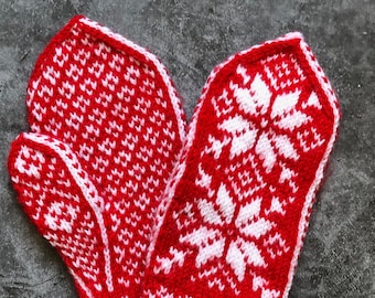 Snowflakes Selbu Mittens Knitting Pattern