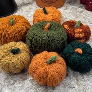 A Patch of Pumpkins Digital Knitting Pattern PDF