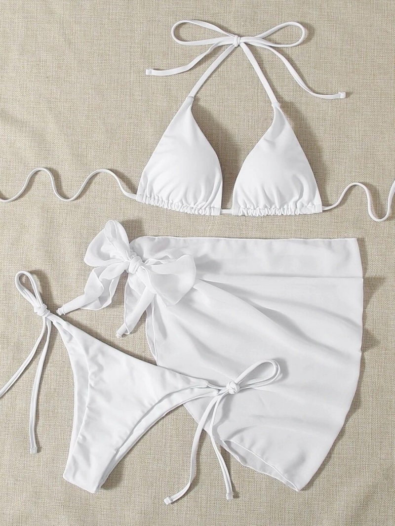 Luxedress Sparkly Rhinestone Cutout Tassel Triangle Bikini Set - White