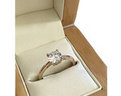9ct Yellow gold Classic solitaire 1ct created diamond ring including Gift Box Perfect Wedding Anniversary Party Gift