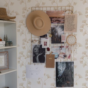 Neutral Florist Wallpaper. 2023 Collection. Almond. Peel and Stick. Removable. Many Colors Available. Neutral. Modern. Kitchen. *