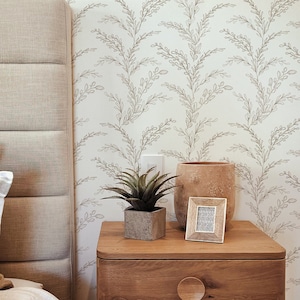 Papier peint floral rustique. Collection 2021. Couleur beige. Pelez et collez. Amovible. Mur d'accent. Plusieurs couleurs disponibles *
