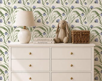 Leiden Floral Wallpaper - 12.5". Peel + Stick and Traditional Options. Accent Wall. *