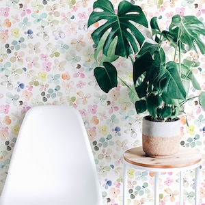 Papier peint floral peint à la main. Collection 2020. Aquarelle florale. Pelez et collez. Amovible. Mur d'accent. *