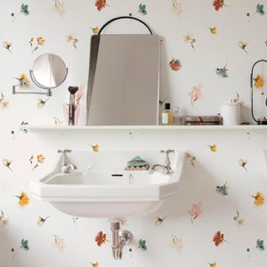 Beautiful Garden Floral Wallpaper. Removable Peel + Stick and Traditional Wallpaper Options. Accent Wall. *