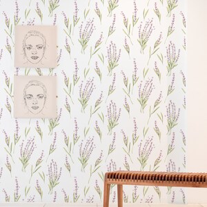 Papier peint floral biologique. Papier peint floral aquarelle. Papier peint moderne. Peel + Stick et options traditionnelles. Mur d’accent. 2022. *
