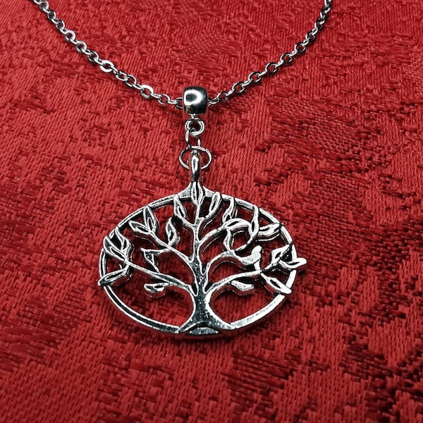 Baum des Lebens Anhänger / Halskette/lange Edelstahlkette / keltischer Schmuck / Yggdrasil / Weltenbaum / Geschenk für einen lieben Menschen