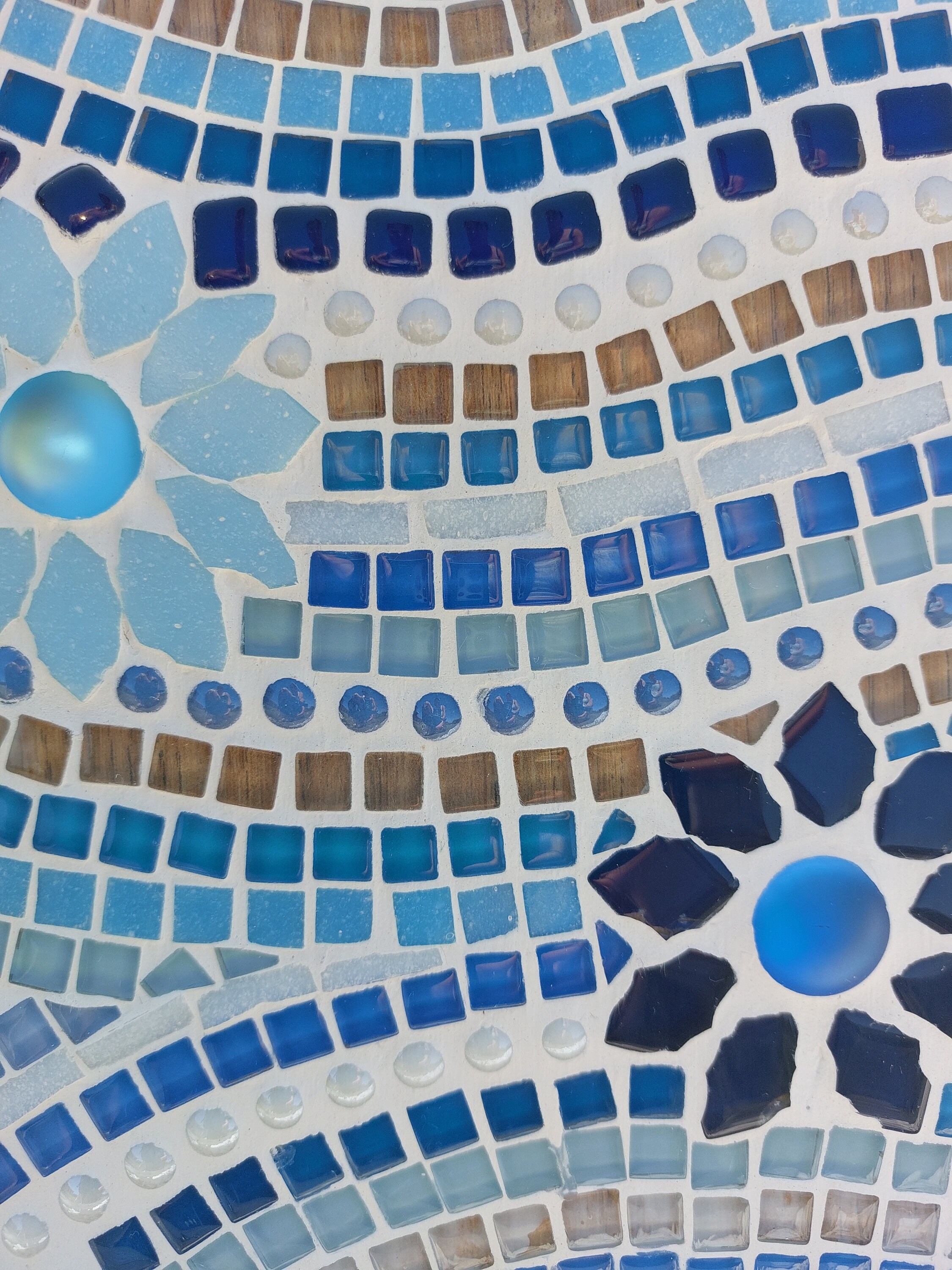 Tableau Mosaïque Fleur Géant – 1m², 11 000 Pierres, Déco Murale Unique